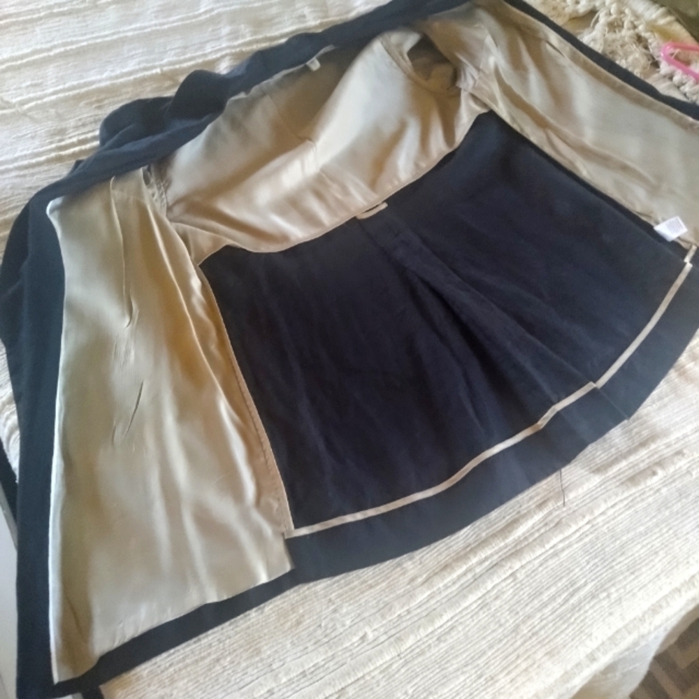 Black Women's Jacket - Picture 13 of 14
